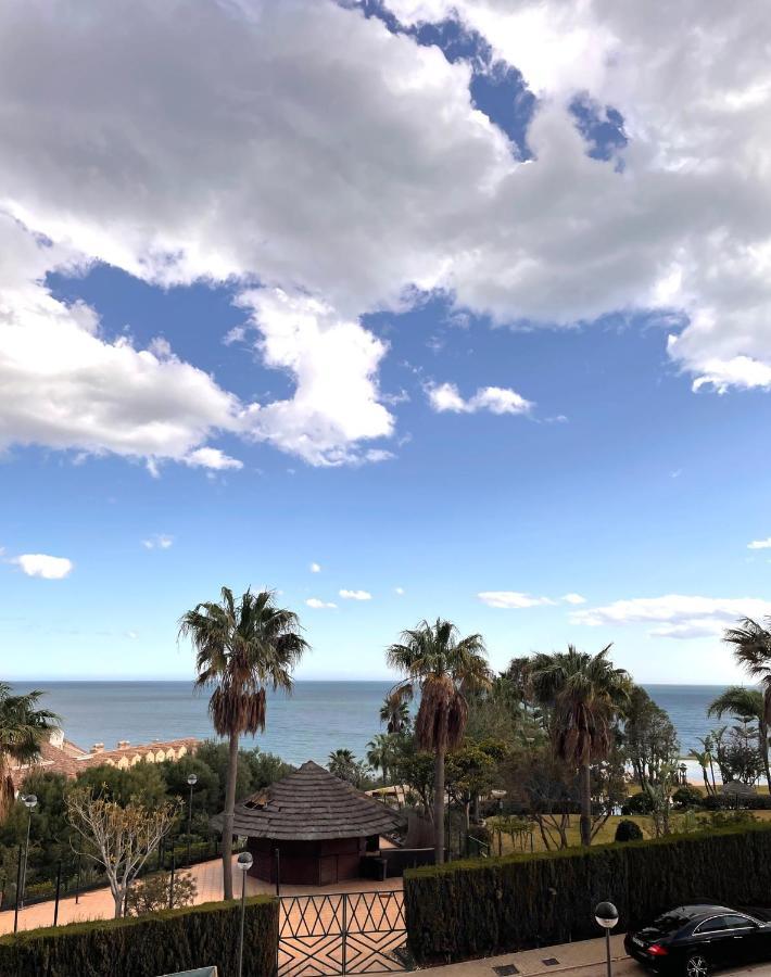 Modern Three-Level Apartment Near The Sea Benalmádena Esterno foto