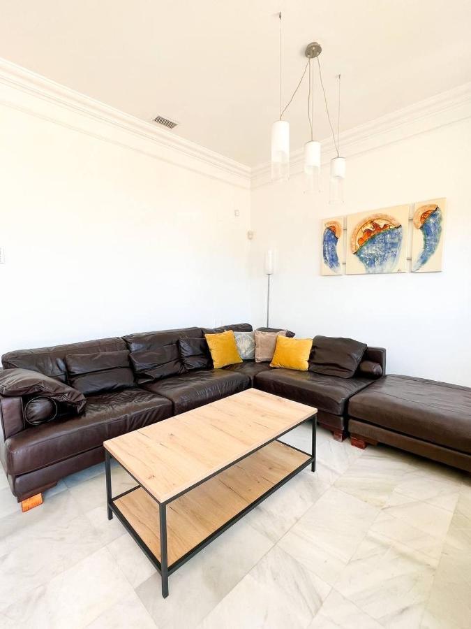 Modern Three-Level Apartment Near The Sea Benalmádena Esterno foto